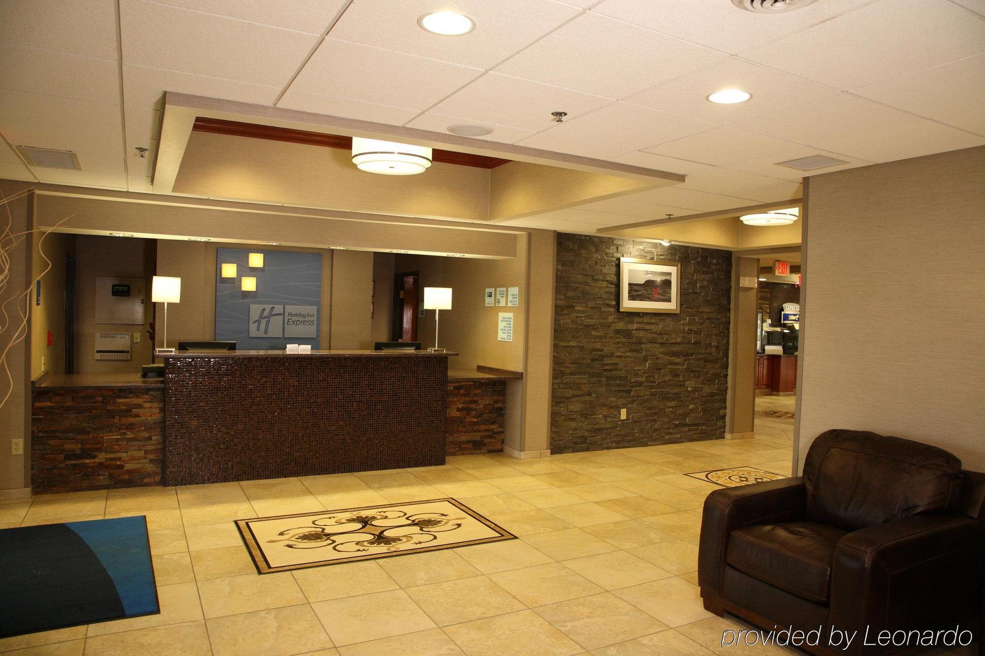 Holiday Inn Express & Suites Aberdeen By Ihg Ngoại thất bức ảnh