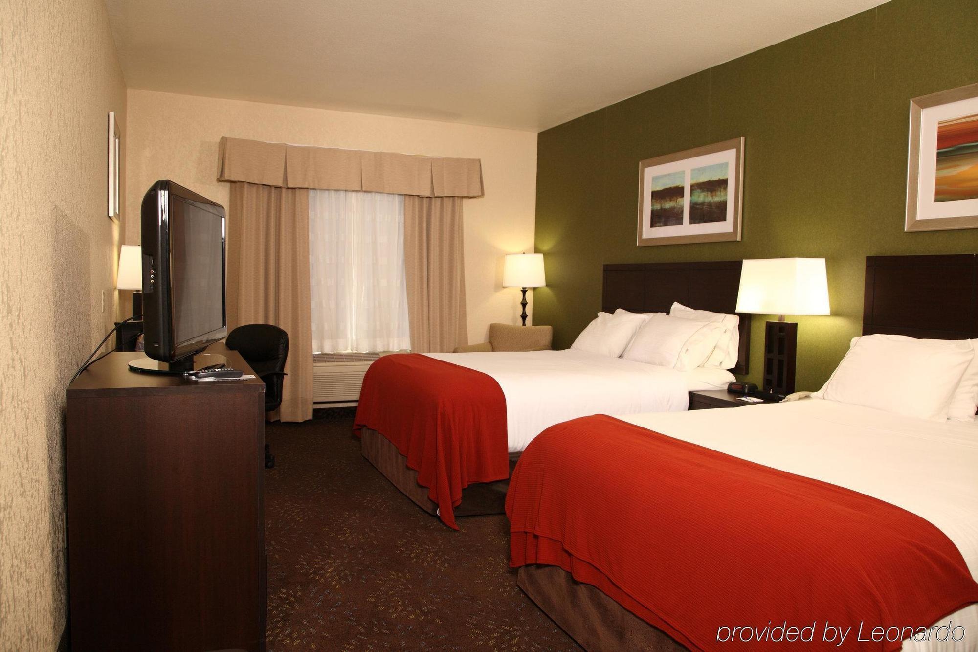 Holiday Inn Express & Suites Aberdeen By Ihg Ngoại thất bức ảnh