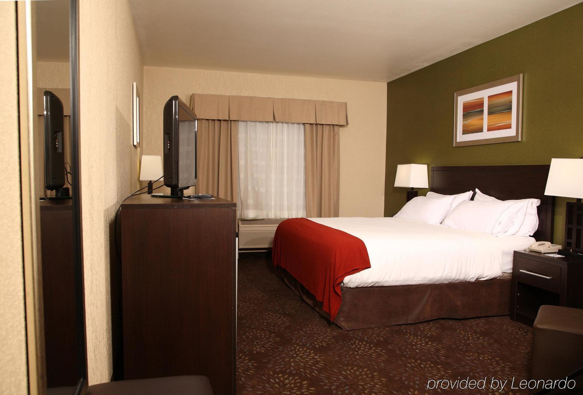 Holiday Inn Express & Suites Aberdeen By Ihg Ngoại thất bức ảnh