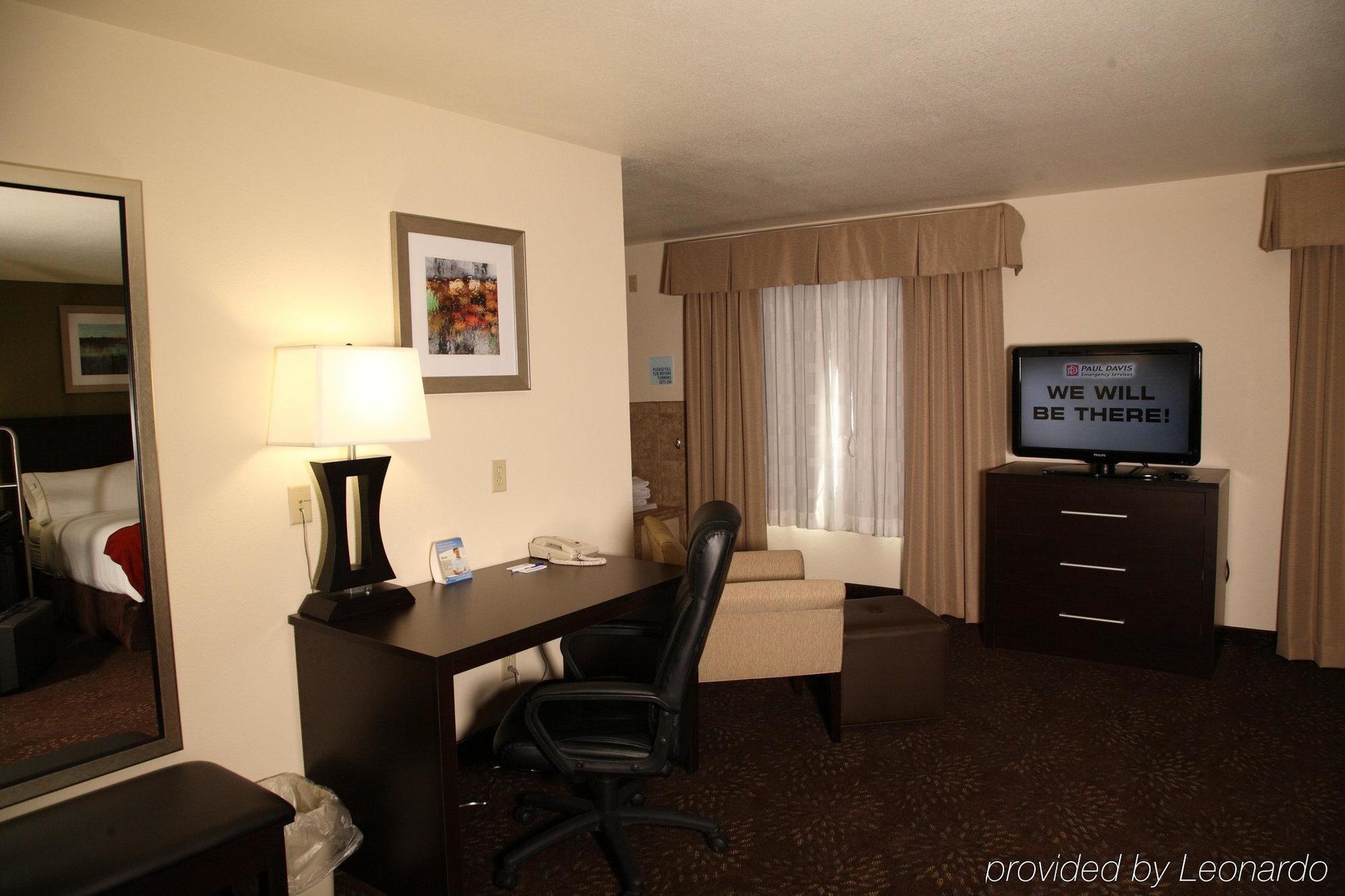 Holiday Inn Express & Suites Aberdeen By Ihg Ngoại thất bức ảnh