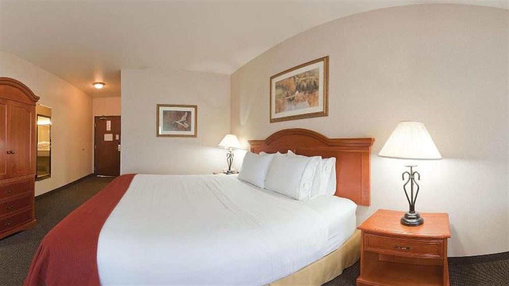 Holiday Inn Express & Suites Aberdeen By Ihg Ngoại thất bức ảnh