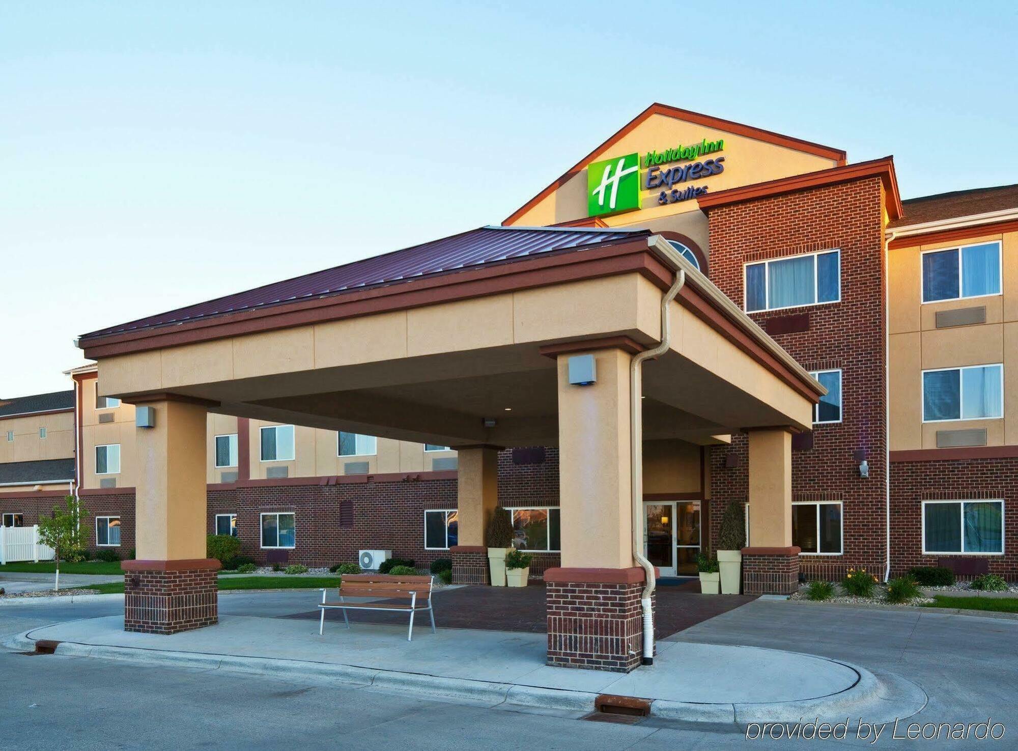 Holiday Inn Express & Suites Aberdeen By Ihg Ngoại thất bức ảnh